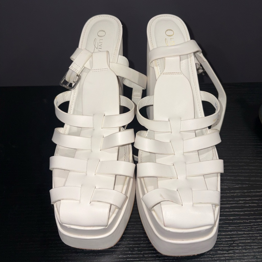 Elegant White Strappy Sandals